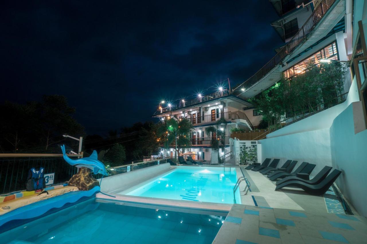 Skylodge Resort Coron Exterior foto