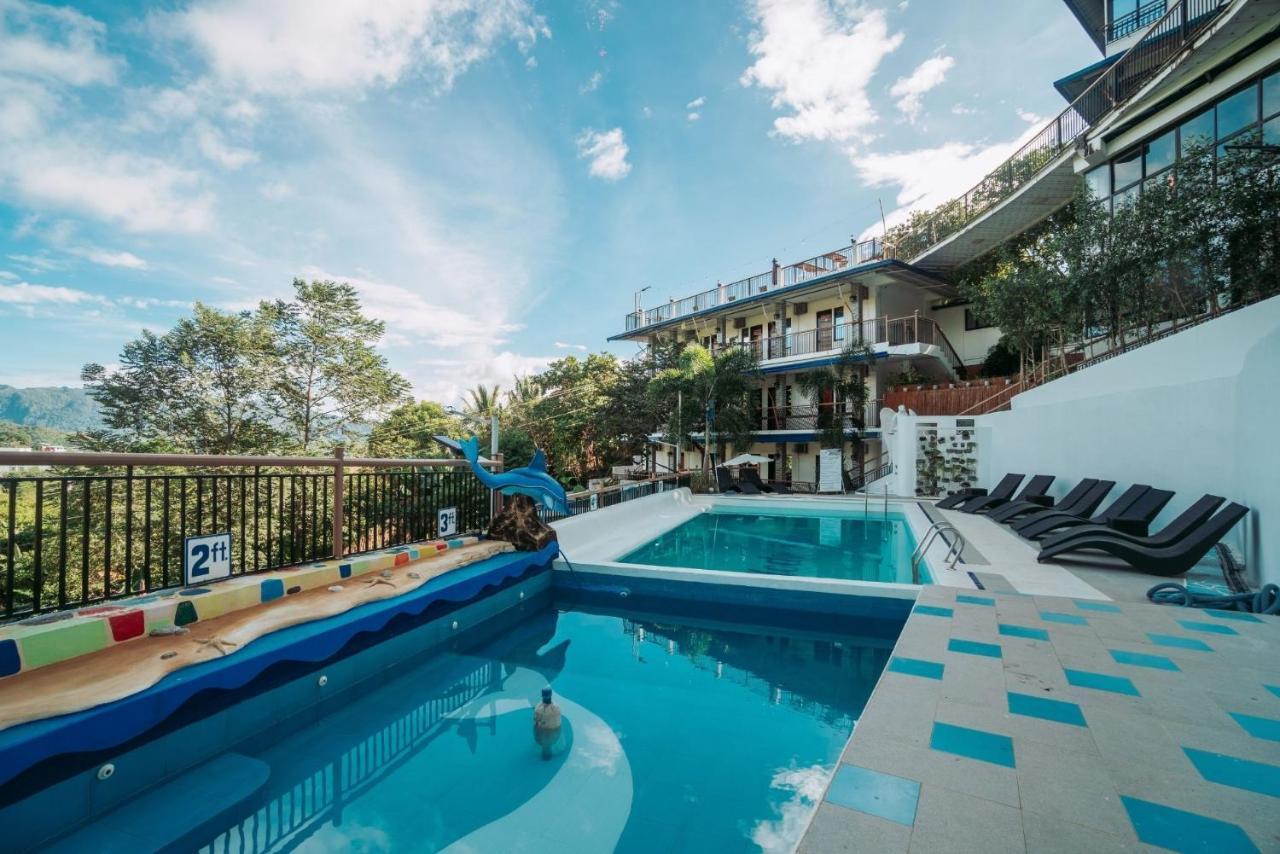 Skylodge Resort Coron Exterior foto