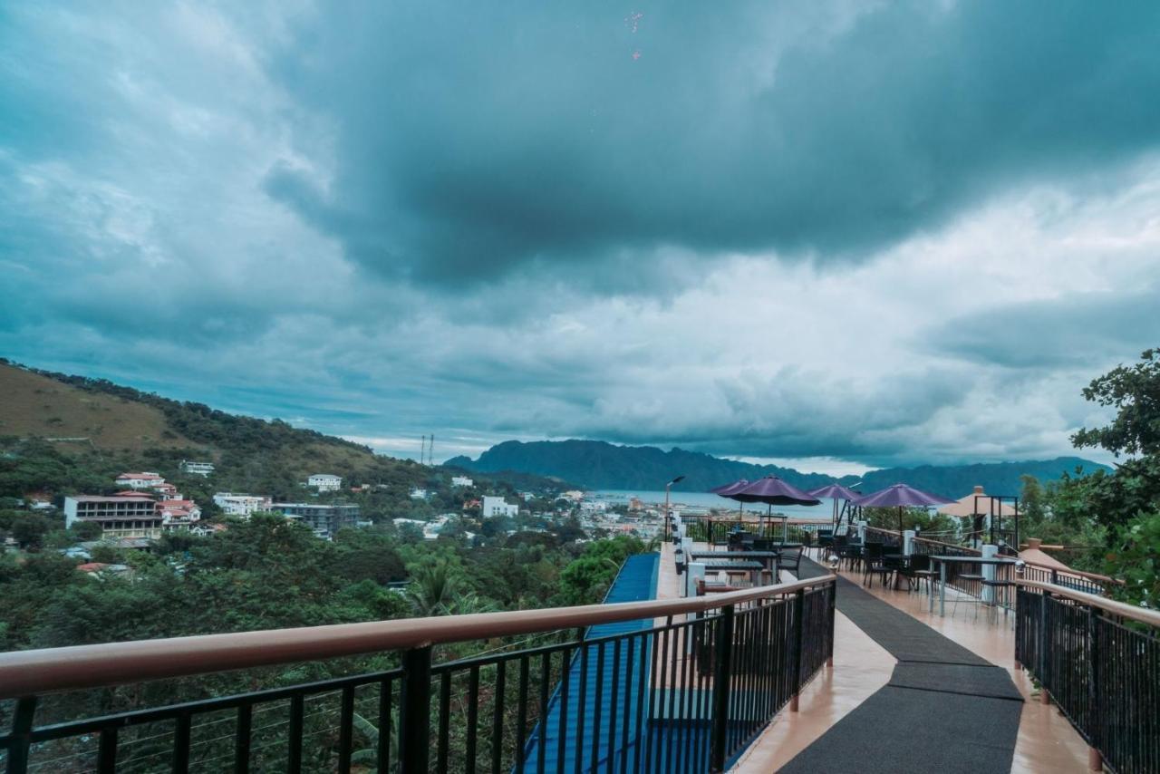 Skylodge Resort Coron Exterior foto
