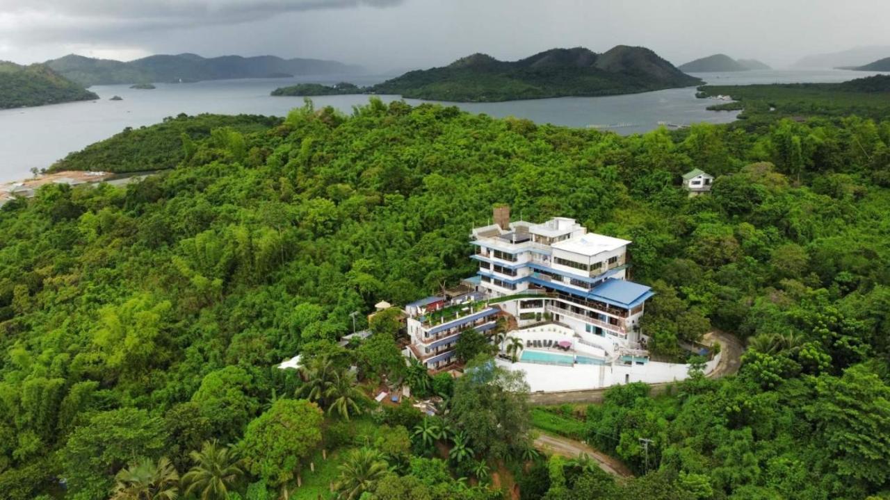 Skylodge Resort Coron Exterior foto